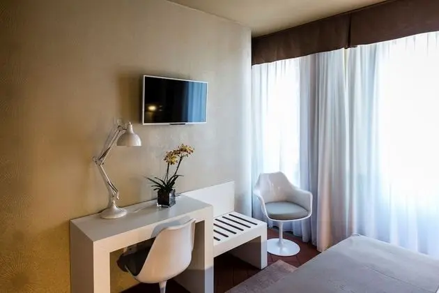 Design Room, Annex Building (SPA Access)