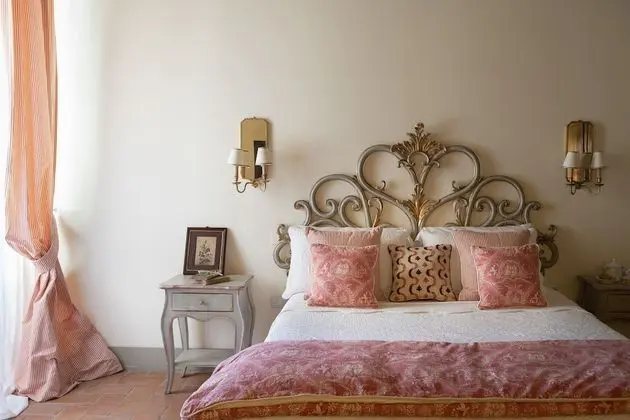 Royal Tek Büyük Yataklı Oda, Sıcak Su Havuzu