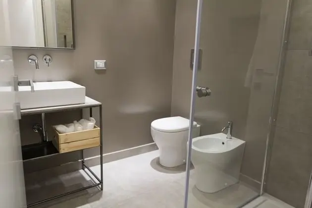 Büyük Yataklı Tek Kişilik Oda