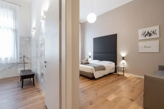 Standard Tek Büyük Yataklı Oda, Kanal Manzaralı