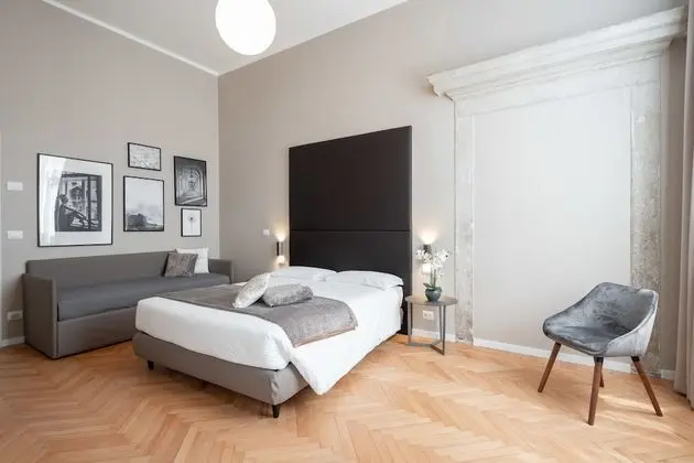 Standard Tek Büyük Yataklı Oda, Kanal Manzaralı