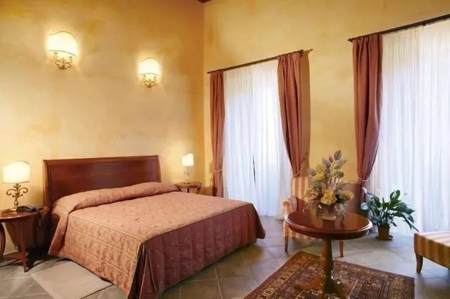 Deluxe Tek Büyük veya İki Ayrı Yataklı Oda