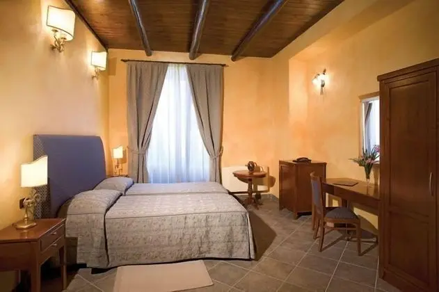 Economy Tek Büyük veya İki Ayrı Yataklı Oda, 1 Çift Kişilik veya 2 Tek Kişilik Yatak