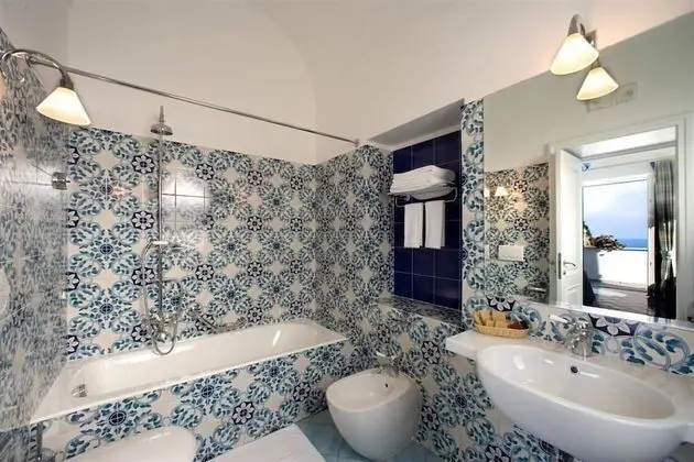 Superior Oda, Balkon, Deniz Manzaralı