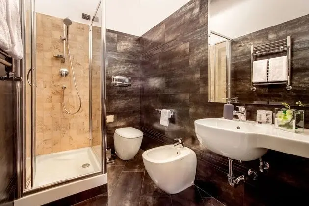 Superior Tek Büyük Yataklı Oda