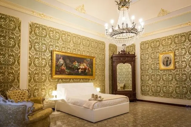 Deluxe Tek Büyük Yataklı Oda (Sole)