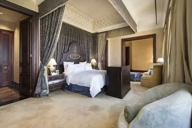 Çatı Katı Süiti (Penthouse)