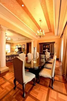 Çatı Katı Süiti (Penthouse)