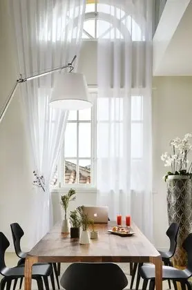 Çatı Katı Süiti (Penthouse)