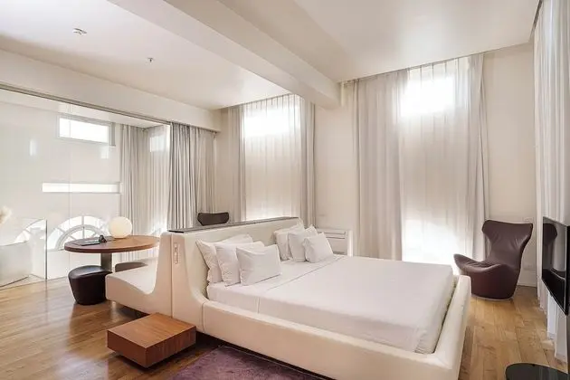 Çatı Katı Süiti (Penthouse)
