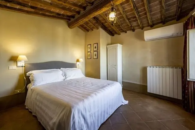 Superior Tek Büyük veya İki Ayrı Yataklı Oda