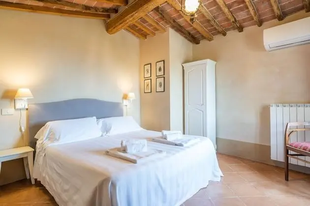 Superior Tek Büyük veya İki Ayrı Yataklı Oda