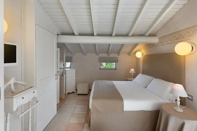 Classic Tek Büyük Yataklı Oda