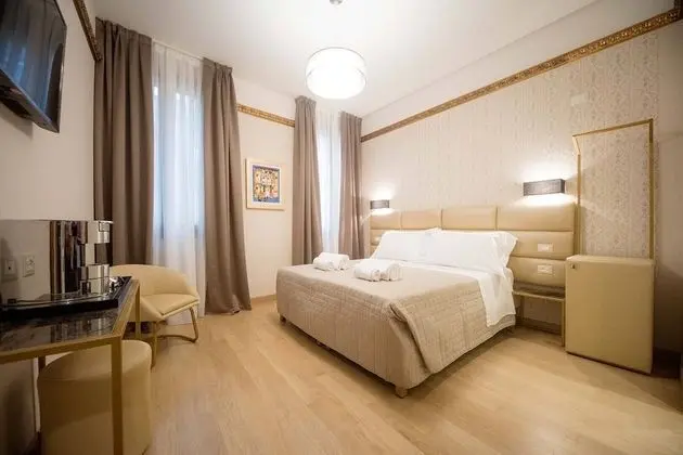 Deluxe Tek Büyük Yataklı Oda, 1 Büyük (Queen) Boy Yatak, Kanal Manzaralı