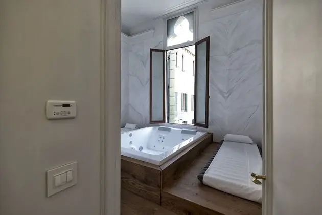 Royal Daire, Ek Bina (Wellness, 705 - 40 mt dall'hotel)