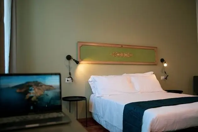 Comfort Tek Büyük Yataklı Oda