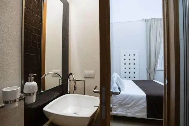 Süit, 1 Büyük (Queen) Boy Yatak, Sigara İçilmez