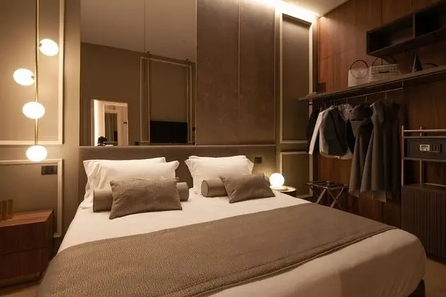 Classic Tek Büyük Yataklı Oda