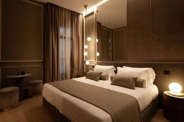 Classic Tek Büyük Yataklı Oda