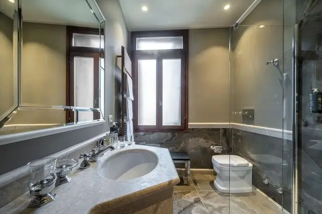 Deluxe Oda, Kanal Manzaralı