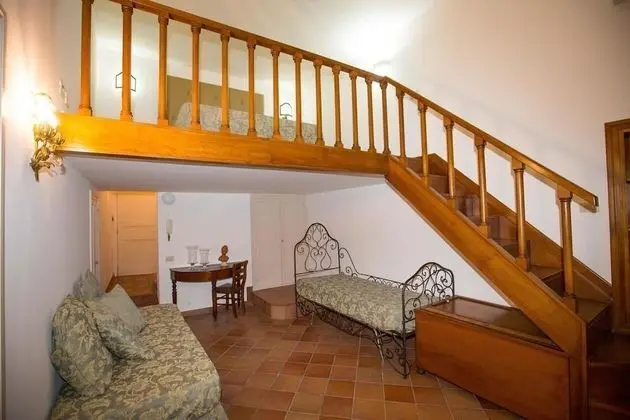 Standard Dört Kişilik Oda, Birden Çok Yatak, Sigara İçilmez