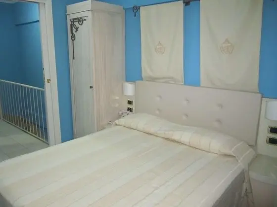 Dört Kişilik Oda
