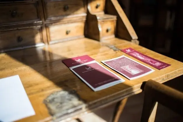 Büyük Yataklı Tek Kişilik Oda