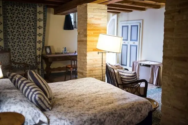 Tek Büyük Yataklı Oda