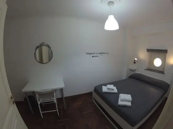 Tek Büyük Yataklı Oda