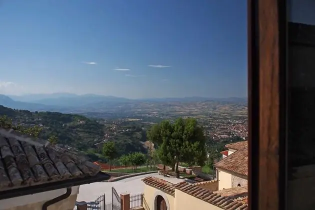 Tek Büyük Yataklı Oda, Balkon, Vadi Manzaralı