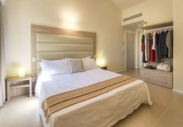 Classic Üç Kişilik Oda