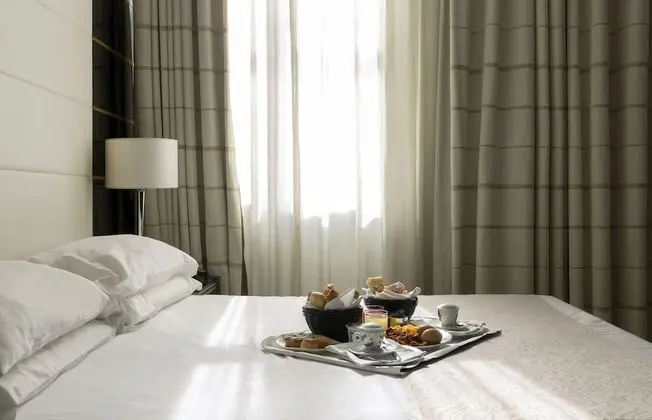 Classic Büyük Yataklı Tek Kişilik Oda