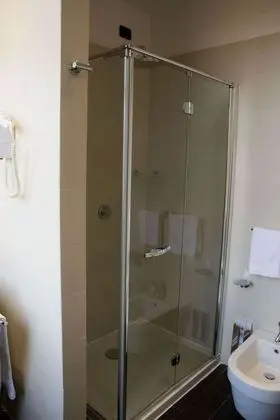 Executive Büyük Yataklı Tek Kişilik Oda