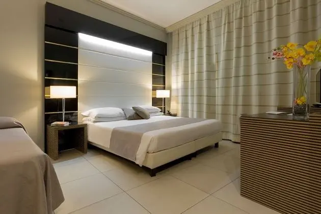 Family Üç Kişilik Oda