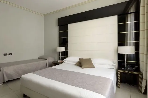 Family Üç Kişilik Oda