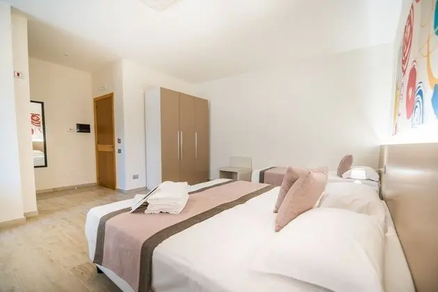 Deluxe Üç Kişilik Oda