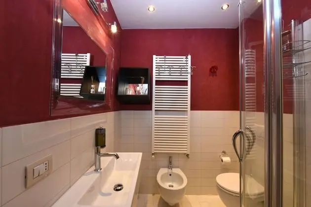 Classic Tek Büyük Yataklı Oda, Banyolu/Duşlu