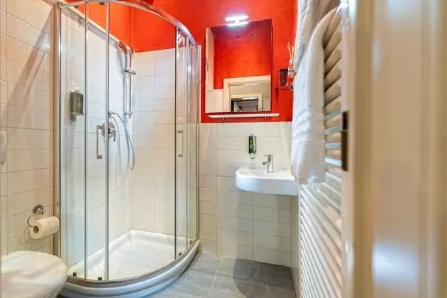 Luxury Süit, Banyolu/Duşlu