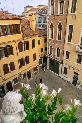 Superior Süit, Banyolu/Duşlu