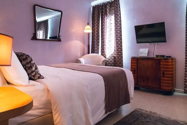 Superior Süit, Banyolu/Duşlu