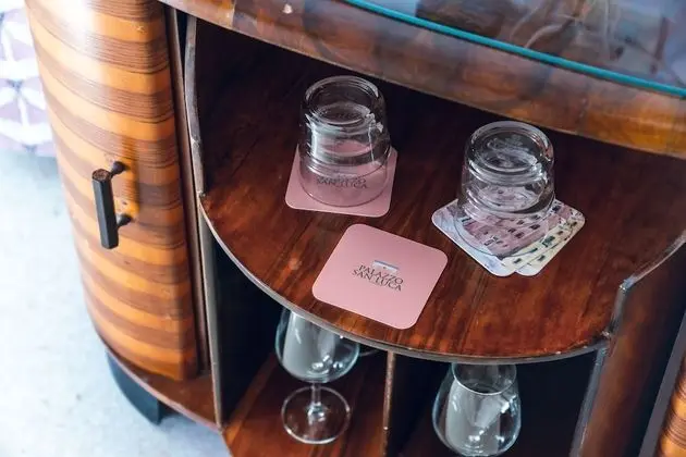 Superior Süit, Banyolu/Duşlu