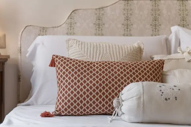 Business Tek Büyük veya İki Ayrı Yataklı Oda