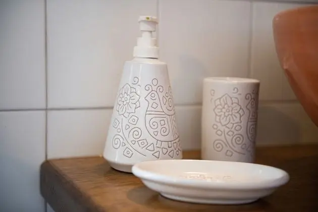 Business Tek Büyük veya İki Ayrı Yataklı Oda