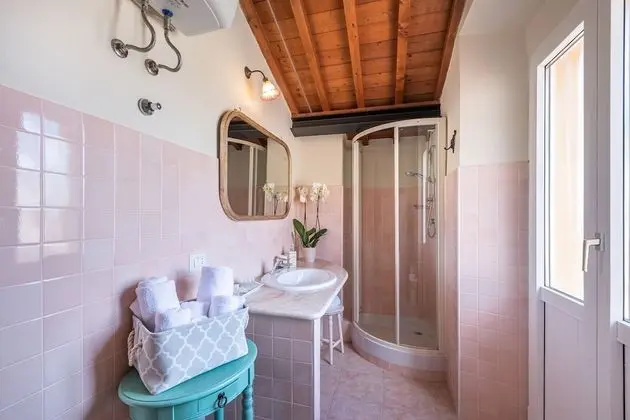 Panoramic Tek Büyük Yataklı Oda