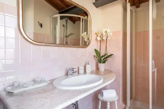 Panoramic Tek Büyük Yataklı Oda