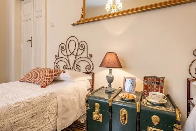 Royal Dört Kişilik Oda