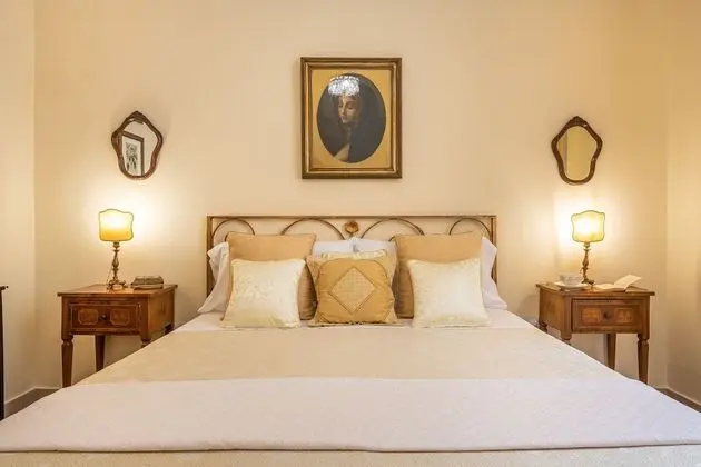 Royal Dört Kişilik Oda