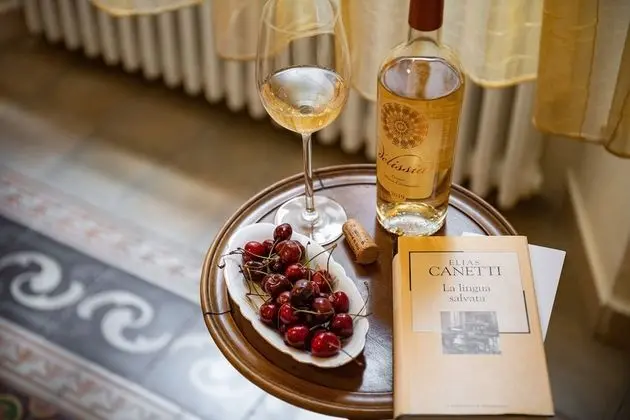 Royal Dört Kişilik Oda