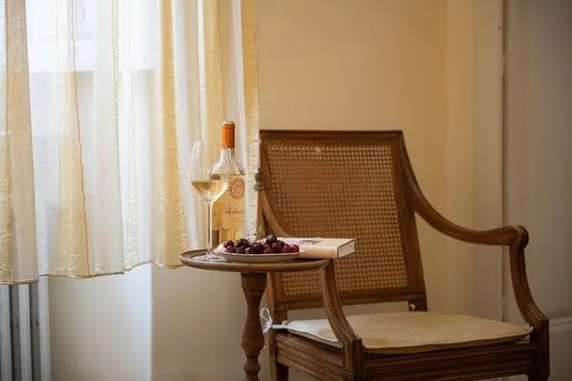 Royal Dört Kişilik Oda