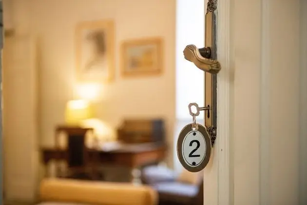 Royal Dört Kişilik Oda